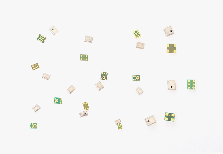 ����˷�߱��ߴ�����Ѹ�ٶȼ��У�������ȣ��͹��ģ���ʧ�棬�����ȹ̣��ɿ��Ըߣ�ȫָ���� ���ŵ㣬�����ȫ����Ϊ���������ģ����������࣬�ձ�Ӧ�����ֻ�����������������������������ȵ���װ����